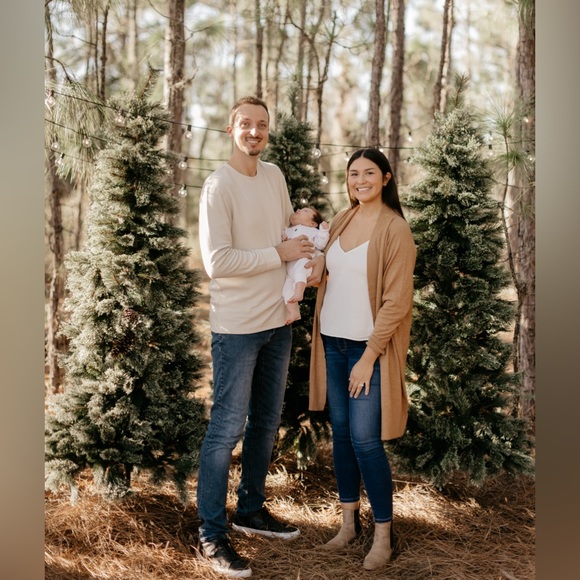 Meet your Posher, Jaycee - Picture 3 of 4